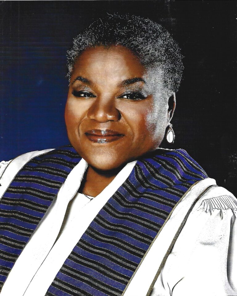Founding Pastor Rev. Wanda J Washington Headshot